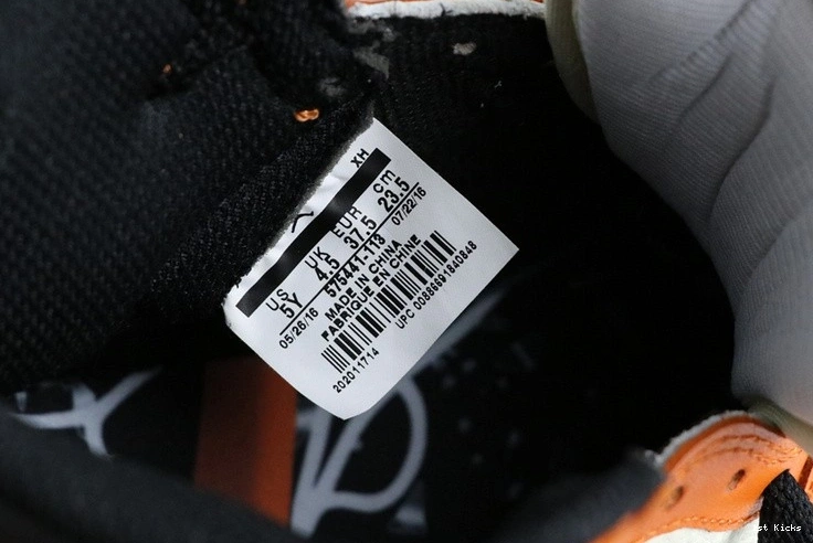 575441-113 Jordan Shattered  Backboard Reverse 1 Retro (GS)  0518